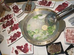 -鲜吃为尚.鲜切牛肉海鲜自助火锅(新塘万达广场店)