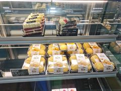 面包甜点陈列柜-伍壹贰零壹叁壹肆1314(学府店)