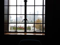 进口鲜活生蚝-YUE·6·西式融合餐厅(外滩六号店)