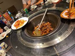 -挂旗柴锅鸡(蚌山区嘉年华店)