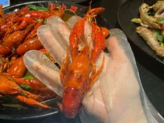 -沪小胖小龙虾(淮海中路旗舰店)