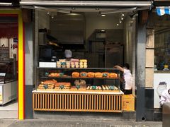 门面-寻味唐派·牛奶手撕面包(府前街店)