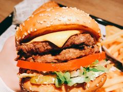 -The Habit Burger Grill 哈比特汉堡(复兴soho店)