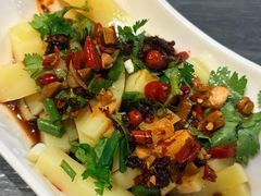 -四季喧黔味豆米火锅(万达广场店)