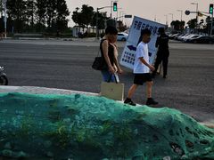 -奥特莱斯停车场