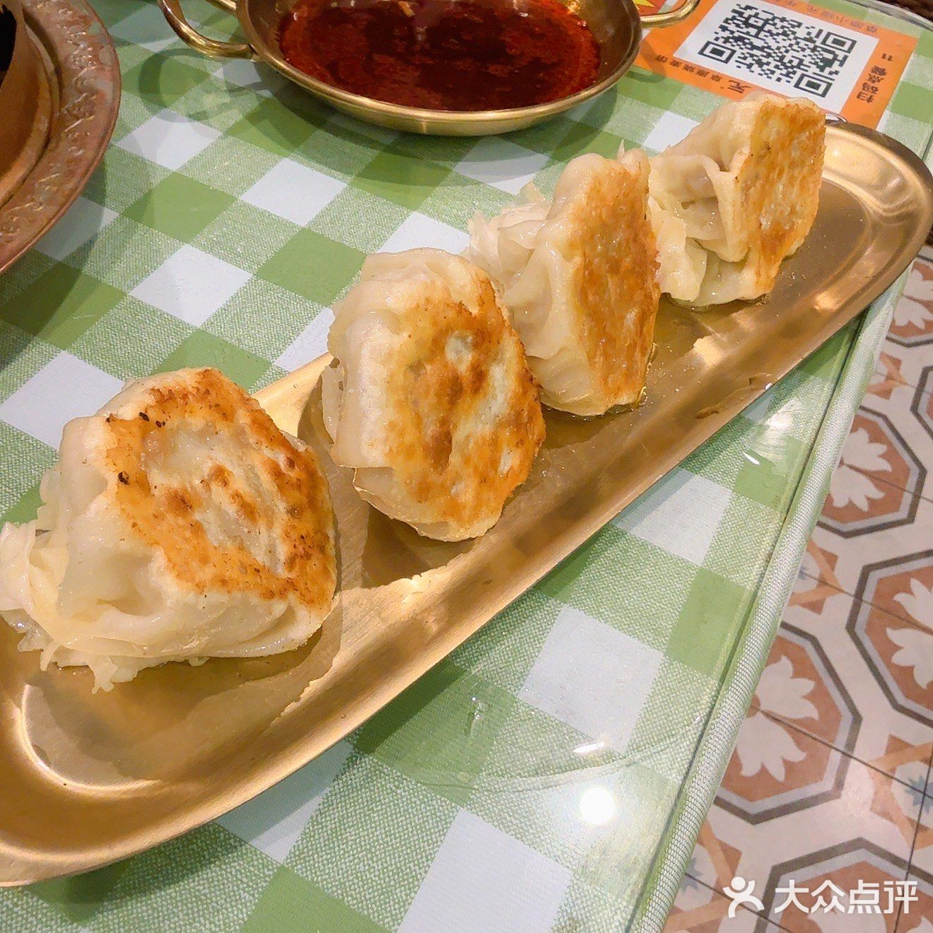 品尝美味饺子时光