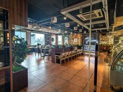 -劳顶笨咖啡(丽水宜家店)