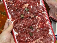 -毛辣果·贵州红酸汤牛肉火锅(西单店)