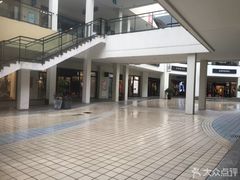 -宁波杉井奥特莱斯广场