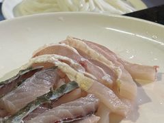-正能量脆肉鲩火锅