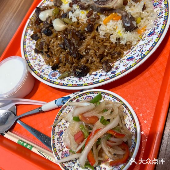 二道桥伯瓦木小锅抓饭(总店)