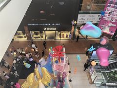 -燕莎奥特莱斯购物中心