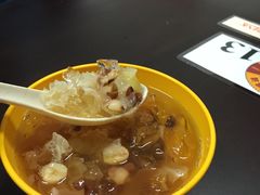 四果汤加银耳-汕头街四果汤