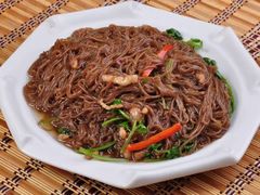 -虹泥小厨(南国花园总店)