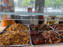 -万春卤菜(天乡后街步行街店)