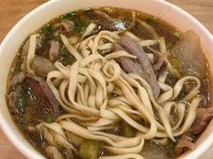 -江三王记牛杂馆(总店)