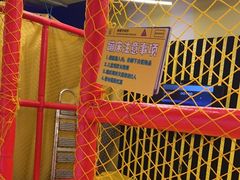-不可思议减压馆·解压博物馆·摔碗发泄·团建定制