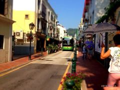 门口的街道-大利来记咖啡室(告利雅施利华街店)