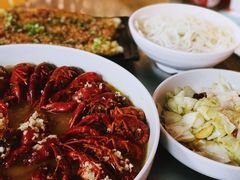 -龙巢盱眙龙虾·鸡煲·烧烤宵夜(坪洲店)