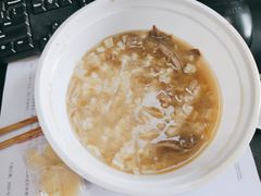 羊肉泡馍-吴满满油泼面(北方风味园店)