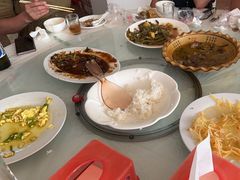 -华龙特色大骨鸡农家菜馆