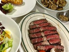 -MONICH牛排融合餐厅(和义大道购物中心店)