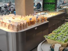 -超港·蛋糕面包(龙河路店)