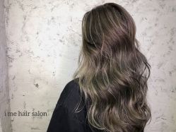 -SALON V