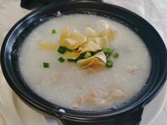 皮蛋瘦肉粥-遇花缘·点心·中西融合菜(美吉特广场店)
