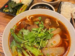 红烧牛腩面-醉牛腩·面小馆