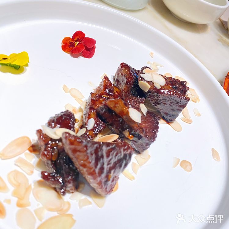 精致的淮扬菜～[调皮]