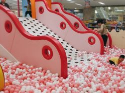 -孩子王童乐园(芜湖万达店)