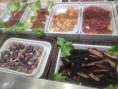 -尚品海鲜肥牛自助火锅(湖明店)