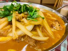 -东北四季饺子王(华山路店)