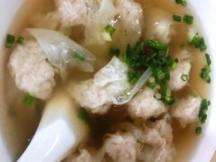 -张阿三馄饨店