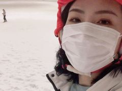-乔波室内滑雪场