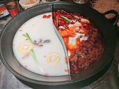 -朱光玉火锅馆(小寨原力场店)