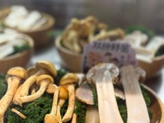 -楠小云·云南鲜菌·鲜牛自助火锅(九眼桥店)