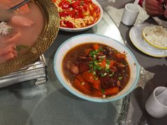 -梓檚中餐厅湖北菜小龙虾武昌鱼排骨藕汤(黄鹤楼店)