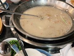 -老来福·非遗酸汤兔(凯旋路店)
