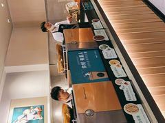 -星巴克臻选(嘉兴海宁银泰城店)