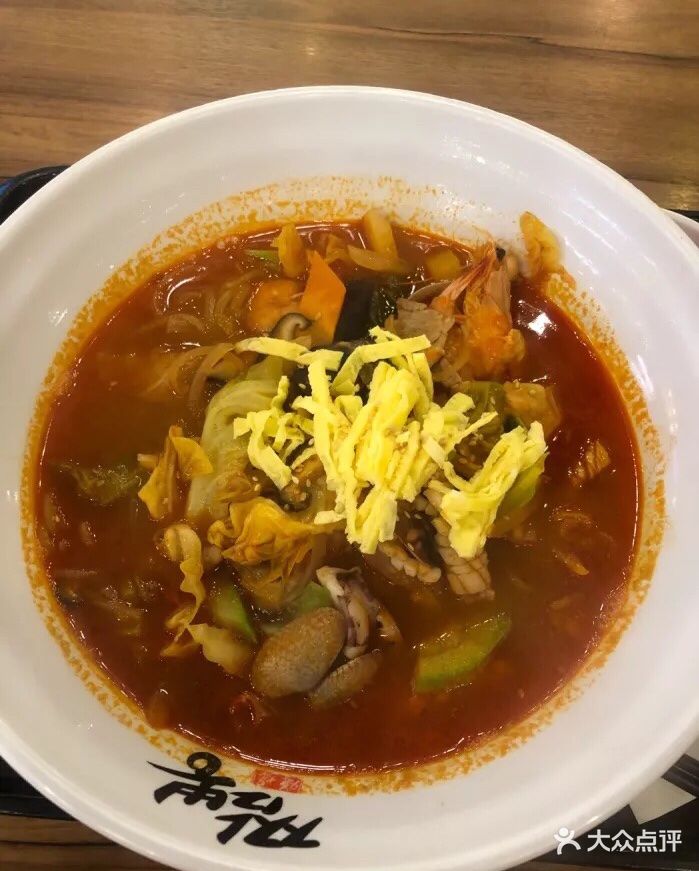 故乡屋韩国传统拌饭(东方宝泰店)辣海鲜面图片 - 第1张