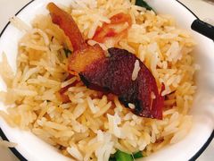 腊味瓦煲饭-龙鑫记清远脆皮鸡胡椒猪肚鸡