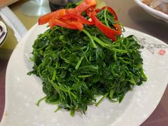 -壹阁胡羊焖饼(特色小吃街店)