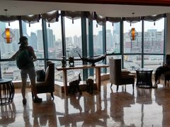 -深圳罗湖东门步行街亚朵X酒店
