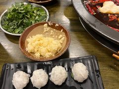 -黄潇洒老火锅(九眼桥宏济巷店)