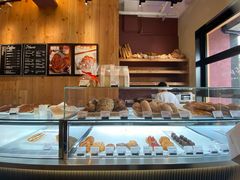 面包甜点陈列柜-MEEBO KAFEE米咖焙坊(虹桥路店)