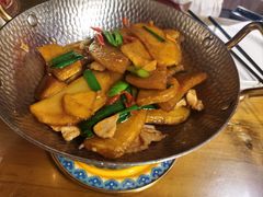 -隔壁老王·家常云南菜(花巷店)