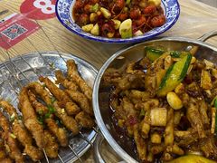 -江城燕子大排档(江汉路步行街店)