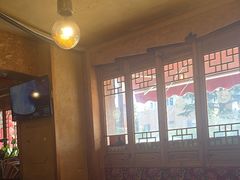 -闯关东东北农家菜(崂山石老人店)